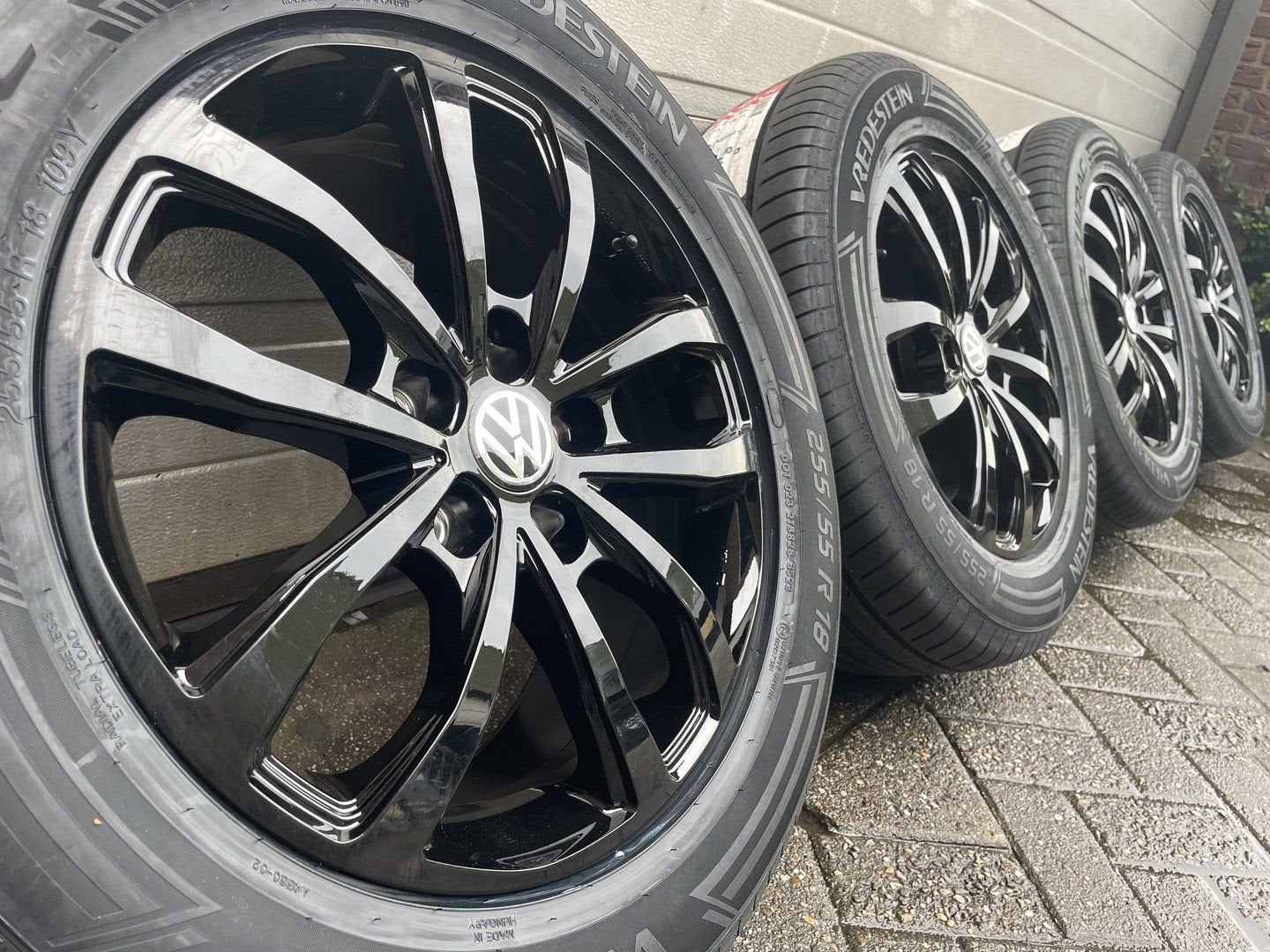 18 " zwarte Volkswagen VW Crafter MAN TGE velgen zomerbanden, 18 inch, Bestelwagen, 255 mm, -