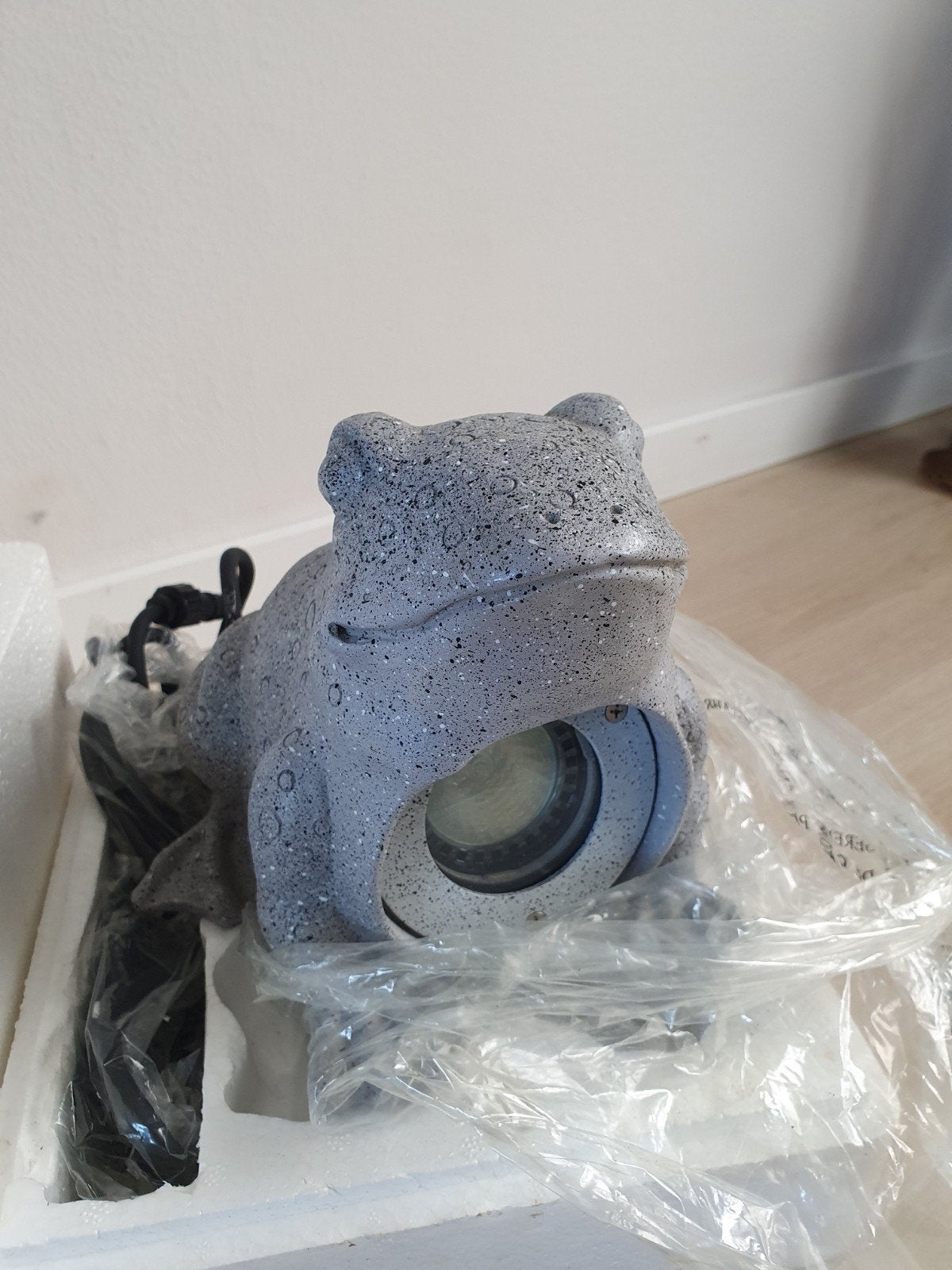 Kikker met licht, Ophalen of Verzenden, Netvoeding, Minder dan 50 watt