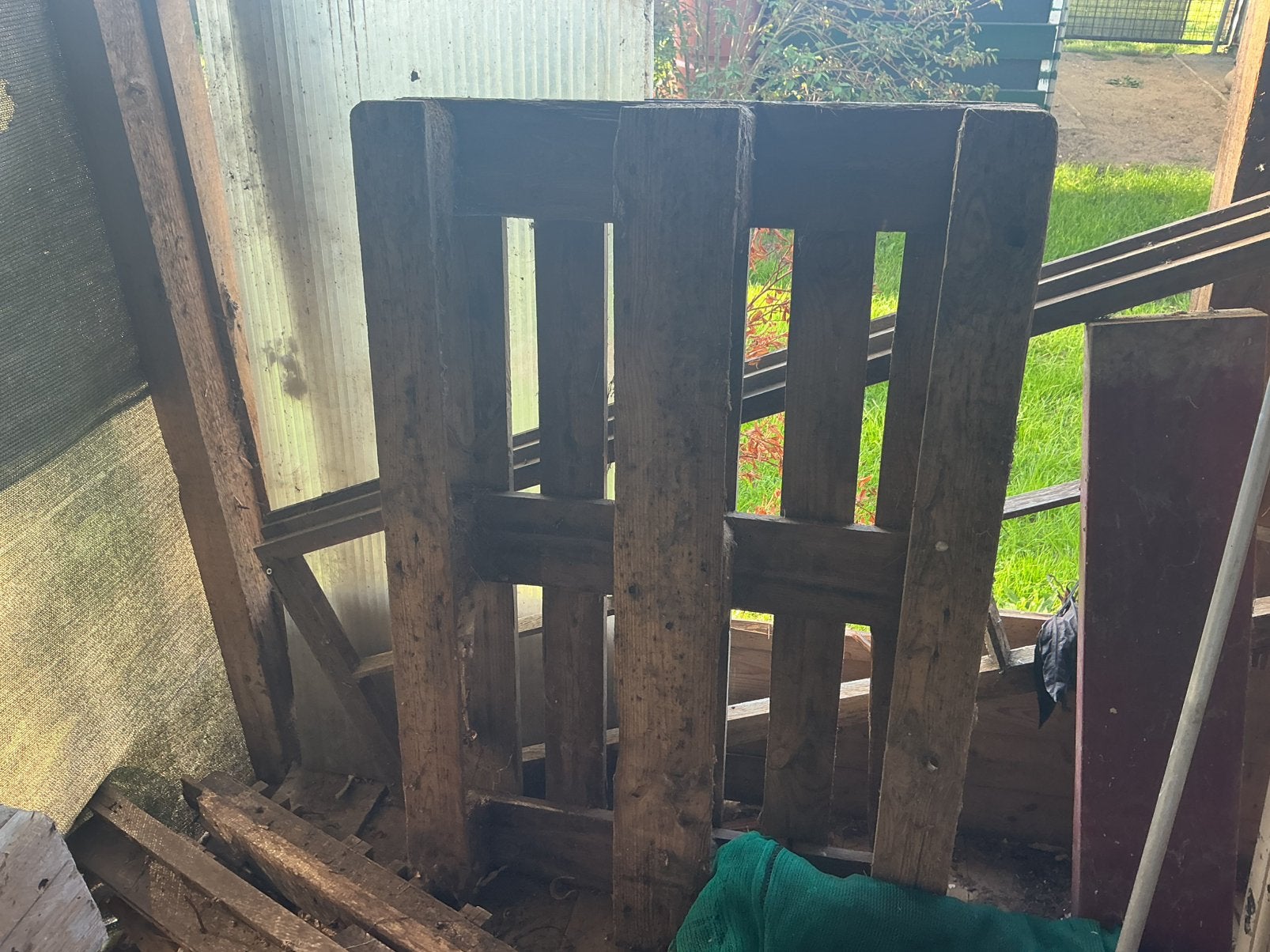 4 zware pallets, epal pallet,, Ophalen, Gebruikt, 50 mm of meer, Pallet