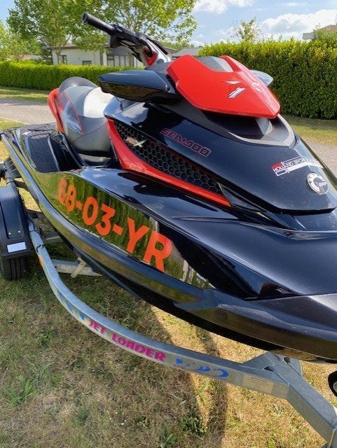 SEEDOO WATERSKI, Watersport en Boten, Waterski's, Ophalen, Zo goed als nieuw, Waterski's