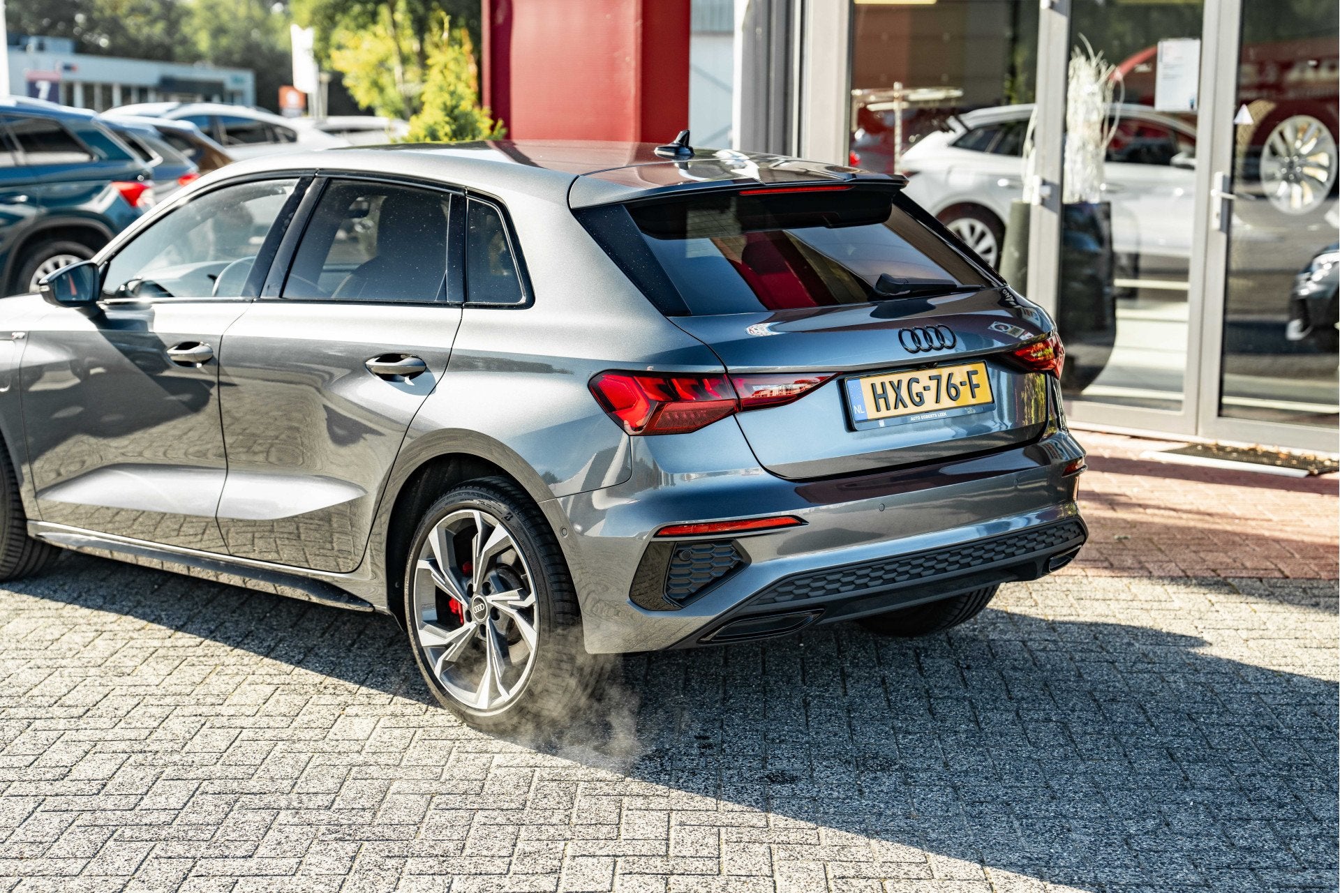 Audi A3 Sportback 45 TFSI e S edition Competition | ACC | B&, Auto's, Gebruikt, 4 cilinders, Hybride Elektrisch/Benzine, 71 km/l
