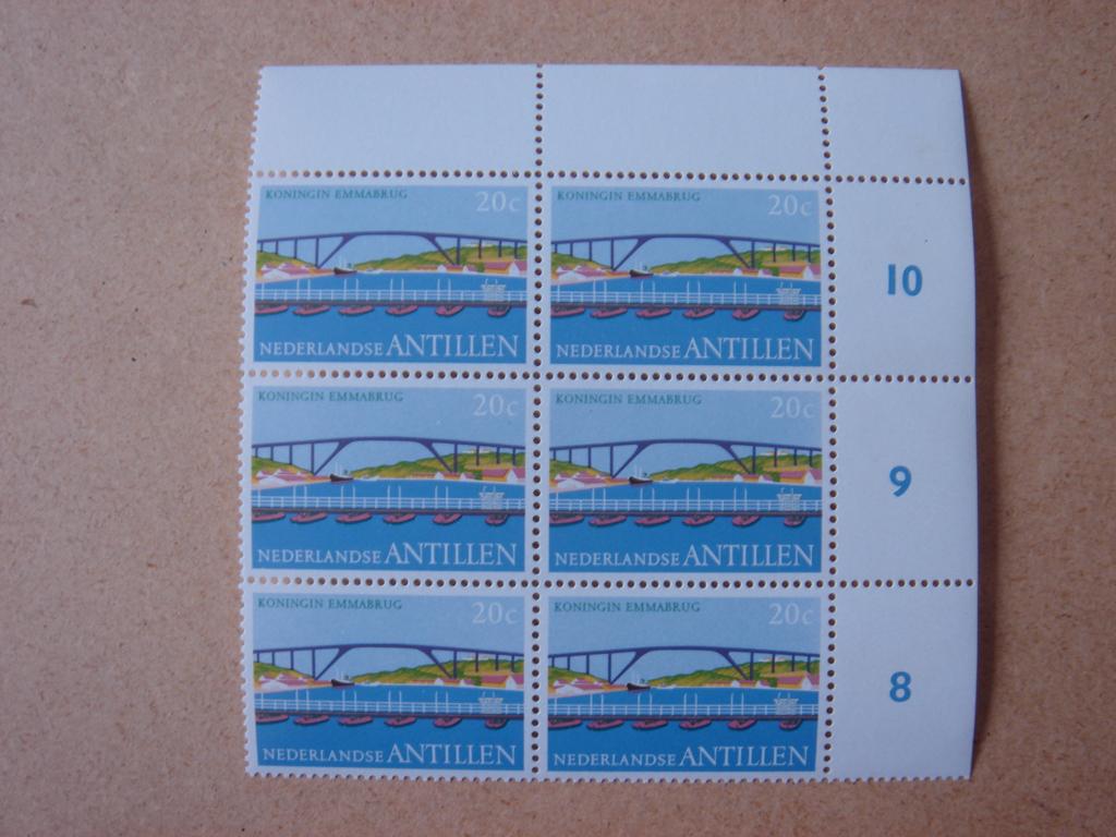 Ned. Antillen 1975 Bruggen NVPH 500 en 502 Postfris, Postzegels en Munten, Postzegels | Nederlandse Antillen en Aruba, Ophalen of Verzenden