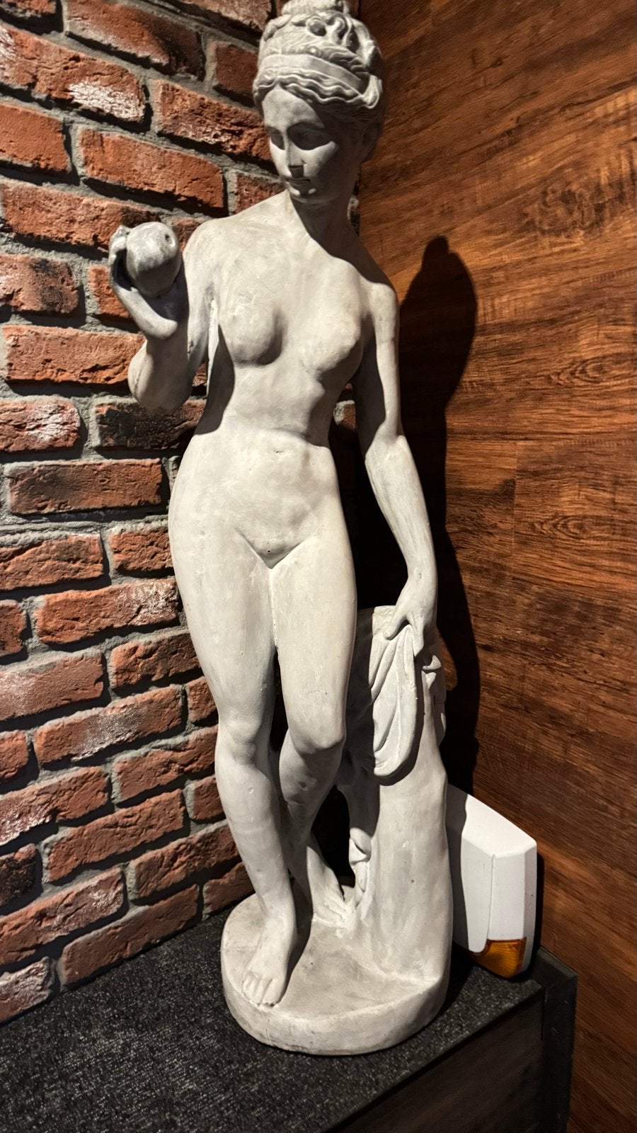 Klassiek Eva beeld met Appel - beton., Antiek en Kunst, Ophalen, Weerbestendig, 1 meter - 2 meter, Overige materialen