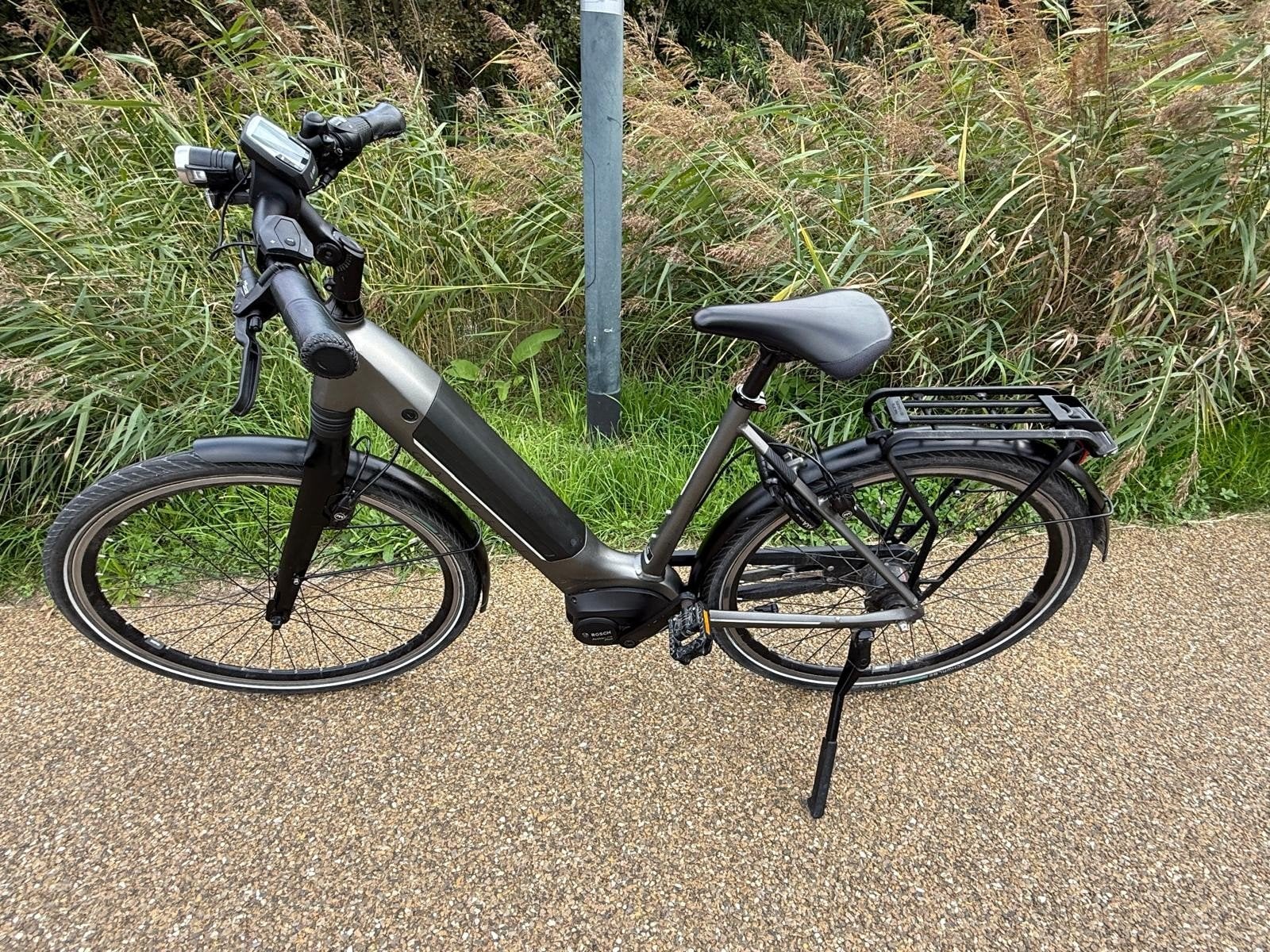 Gazelle Ultimate C8 - 500 Watt - In Zeer Goede Staat, Ophalen, Zo goed als nieuw, 51 tot 55 cm, 50 km per accu of meer