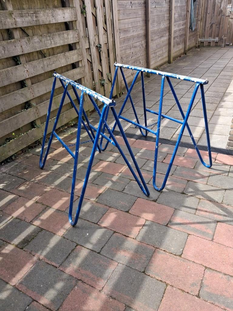 Twee blauwe metselbokken, Doe-het-zelf en Verbouw, Steigers, Ophalen, Gebruikt, Overige typen, Minder dan 2 meter