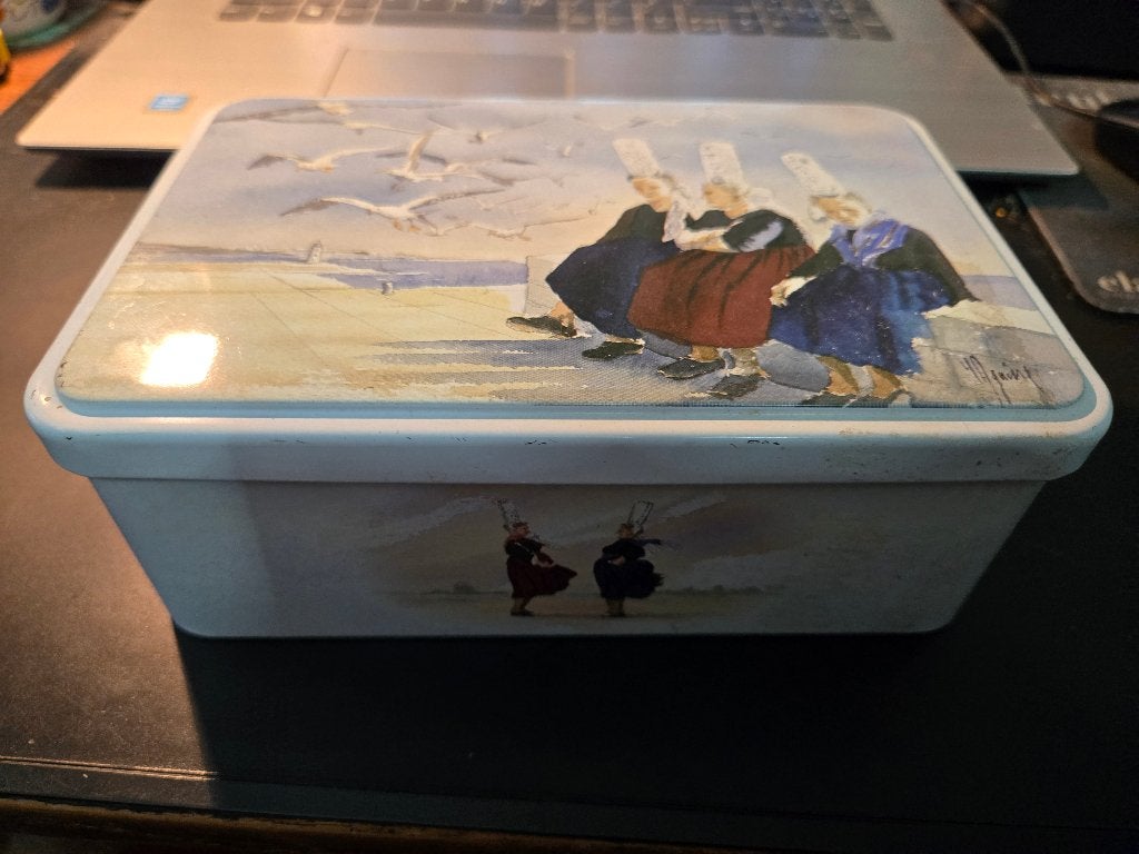 Vintage koektrommel van het merk Massilly,, Ophalen, Gebruikt, Koek(jes), Overige merken