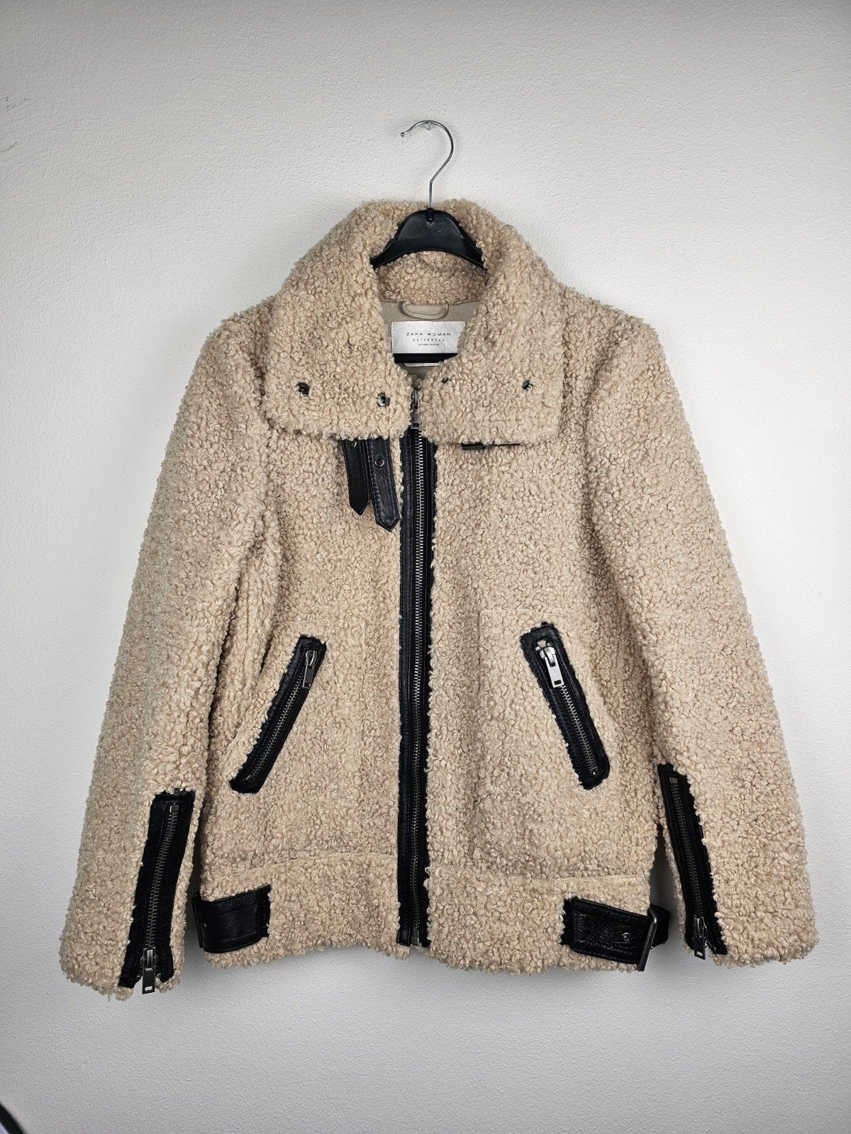 Zara Woman Teddy Jas Beige XS, Kleding | Dames, Beige, Ophalen of Verzenden, Zo goed als nieuw, Maat 34 (XS) of kleiner