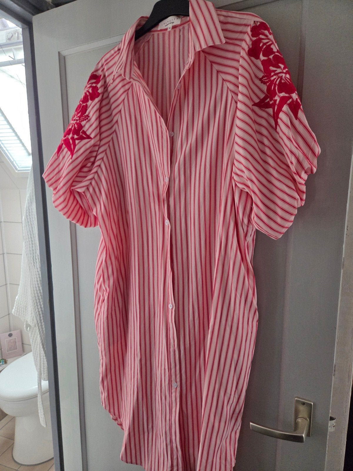 Lolaliza gestreepte jurk met borduursel - XL, Maat 46/48 (XL) of groter, Ophalen of Verzenden, Zo goed als nieuw, Roze