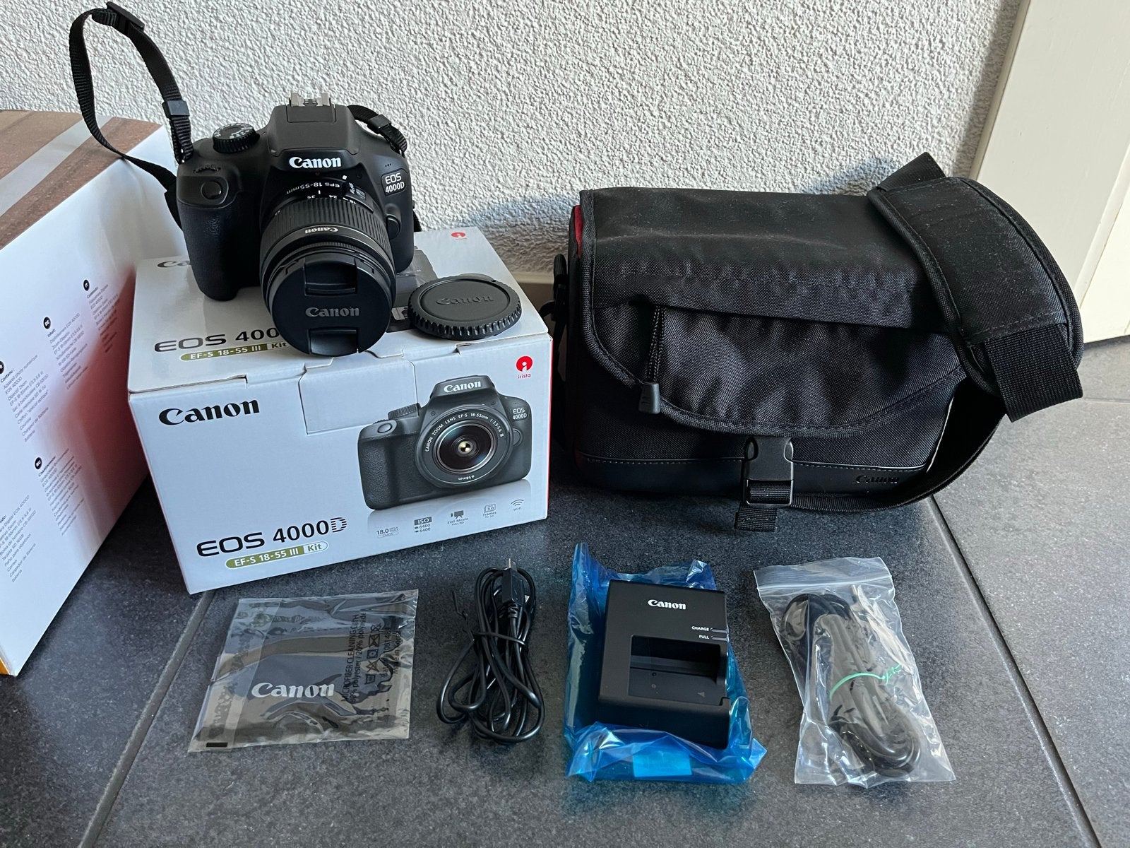 Canon EOS 4000D Spiegelreflexcamera met EF-S 18-55mm lens, Audio, Tv en Foto, Spiegelreflex, Canon, Beeldstabilisatie, Ophalen of Verzenden
