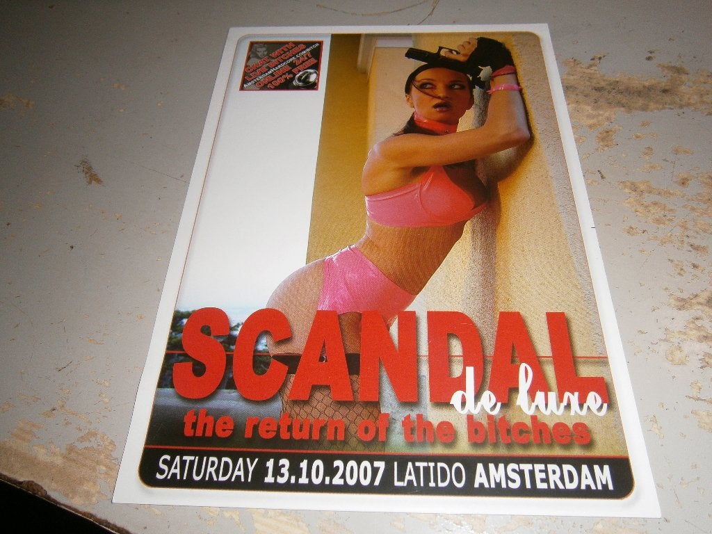Latido Amsterdam – The Return of the Bitches 13-10-'07 Flyer, Ophalen, Rechthoekig Staand, A4 of kleiner, Zo goed als nieuw