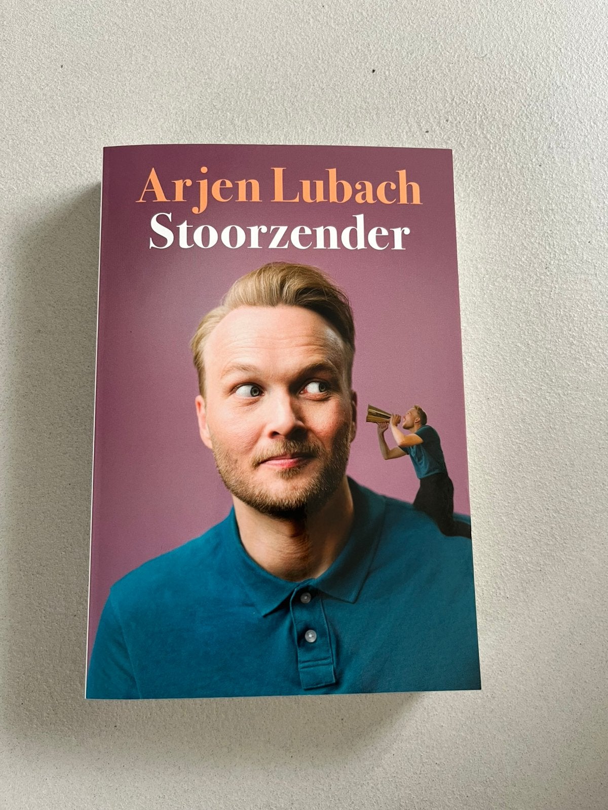 Arjen Lubach - Stoorzender, Ophalen of Verzenden, Zo goed als nieuw, Arjen Lubach