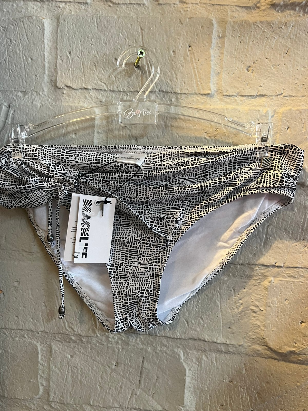 Beachlife  bikini slip maat 40 NIEUW!! Nu €7,50, Ophalen of Verzenden, Nieuw, Bikini