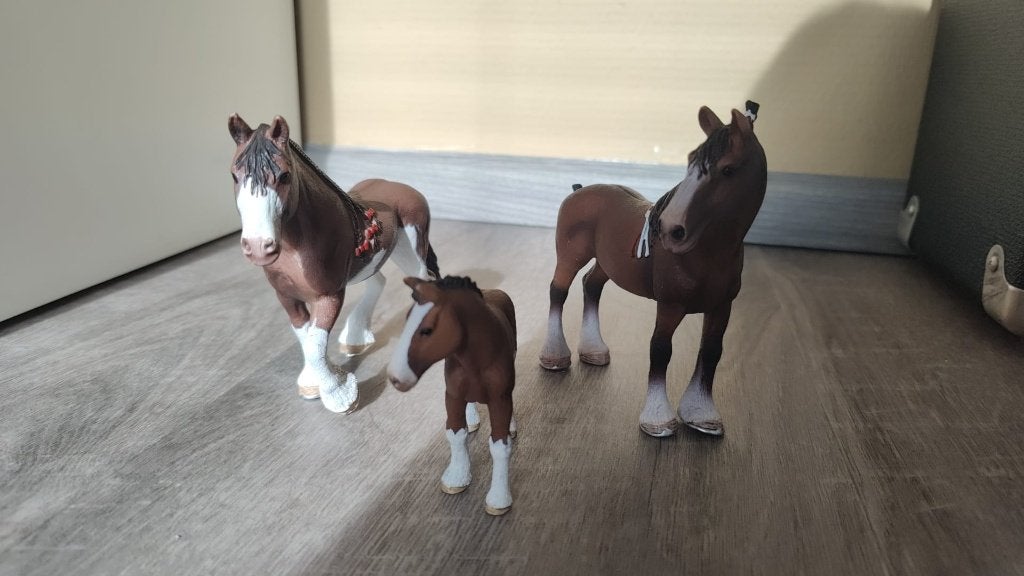 Schleich Clydesdale paardenfamilie - 3 stuks, Ophalen of Verzenden, Zo goed als nieuw