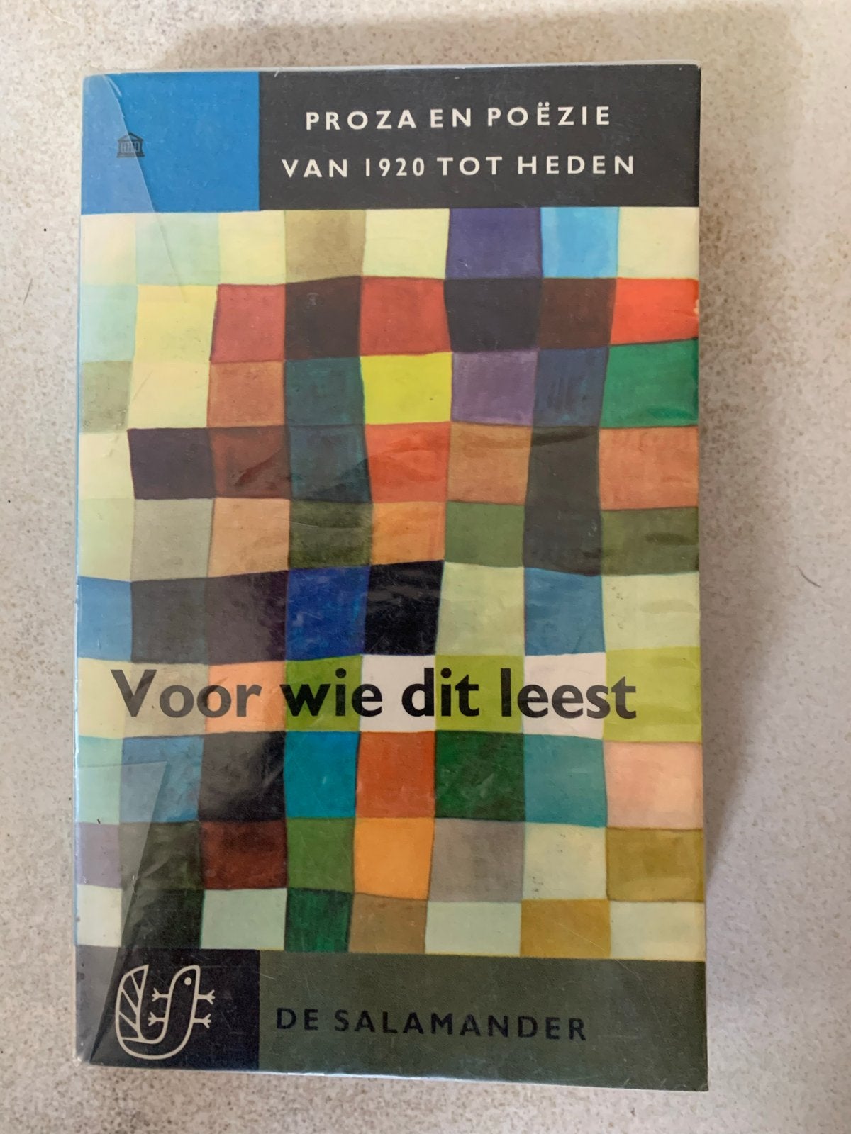 Voor wie dit leest - Proza en Poëzie van 1920 tot heden, Ophalen of Verzenden, Gelezen, Nederland