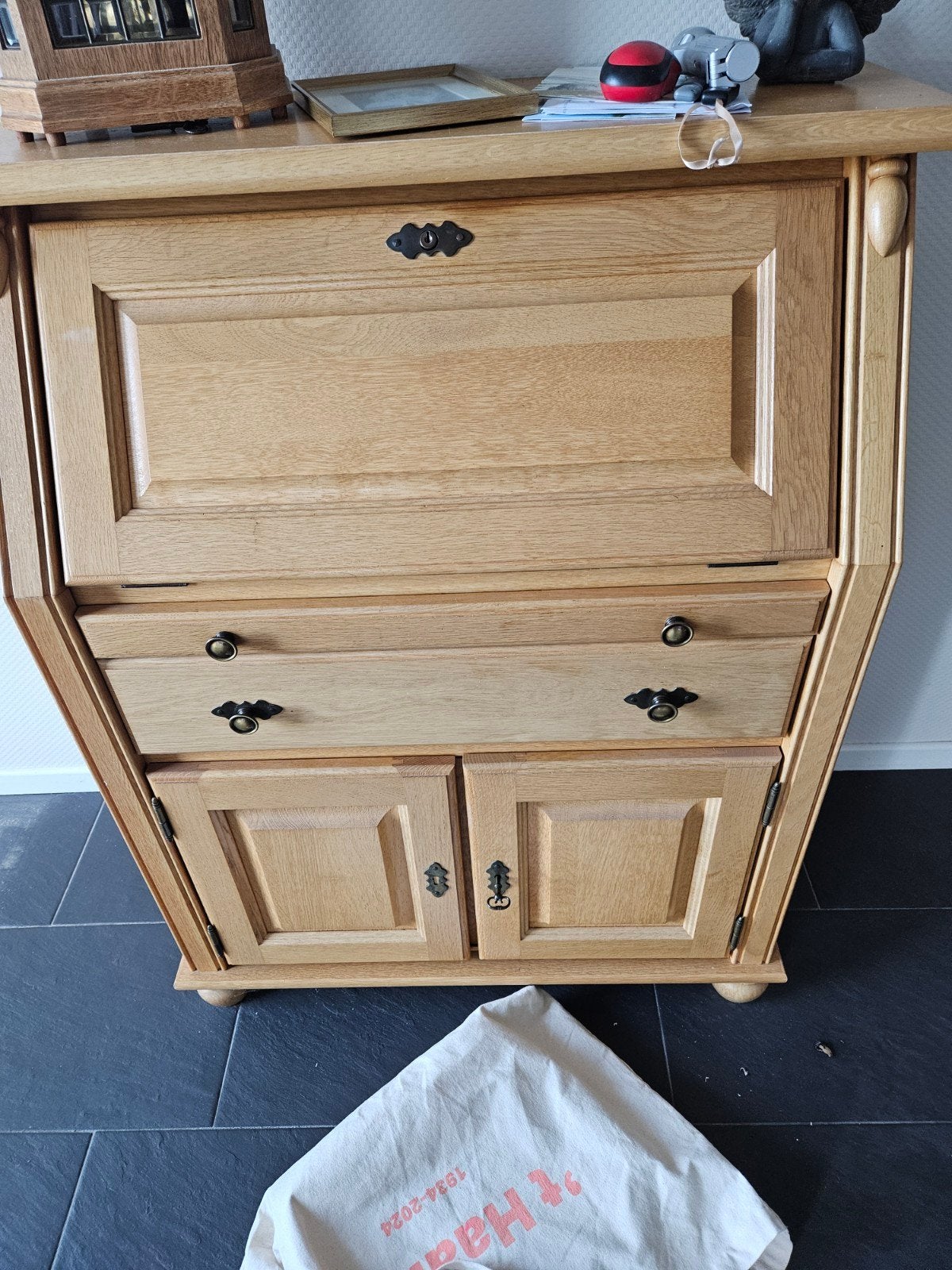 Eikenhouten secretaire / bureau op te halen in Delft, Ophalen