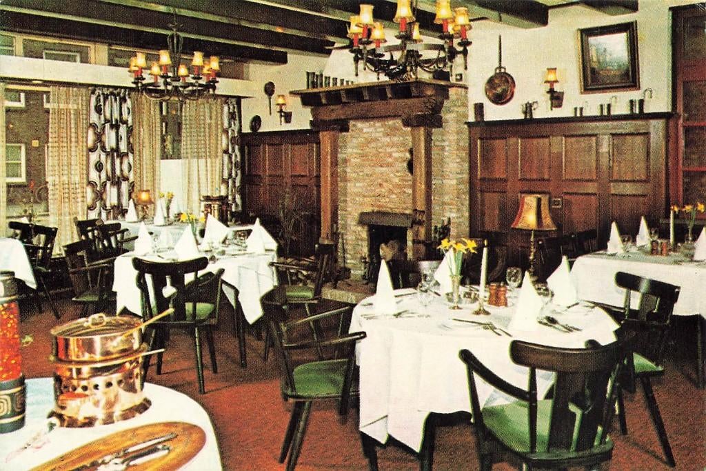 Ter Heijden, Hotel-Café-Rest. De Goudenleeuw (klein formaat), Ophalen of Verzenden, 1960 tot 1980, Ongelopen, Noord-Brabant
