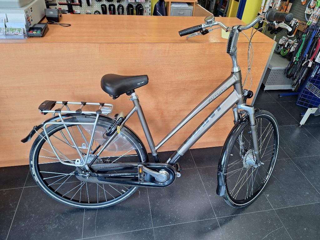 Giant Futuro, Fietsen en Brommers, Fietsen | Dames | Damesfietsen, Ophalen, Versnellingen, Giant, Trommelrem