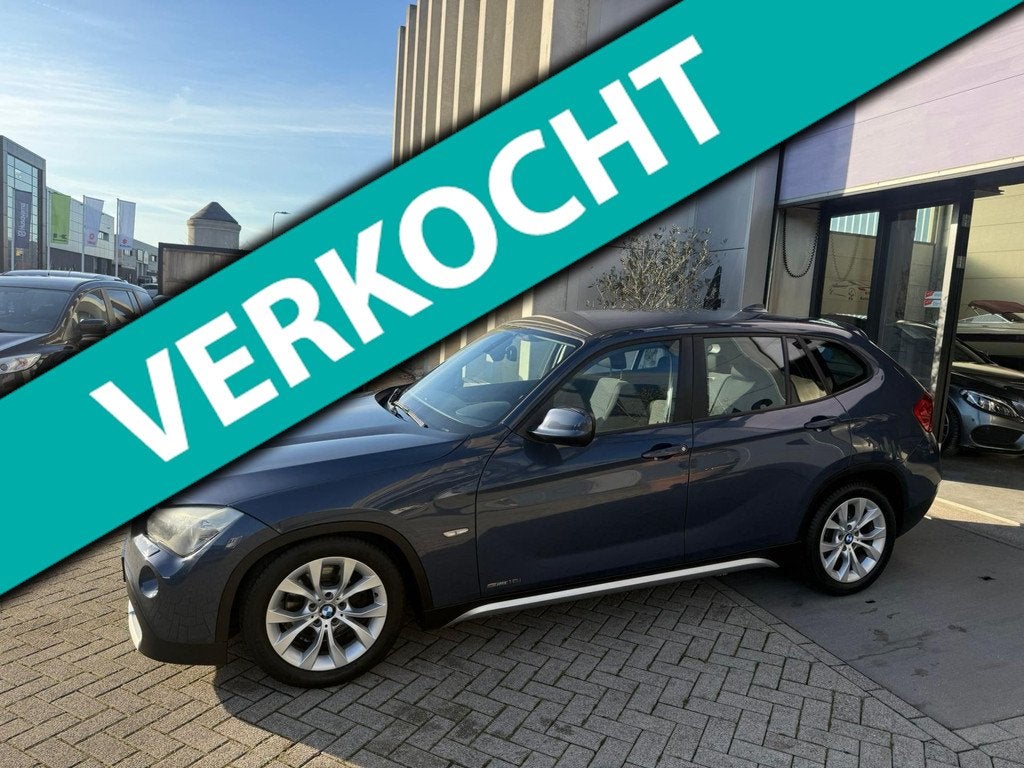 BMW X1 SDrive18i Executive AUTOMAAT! MOOIE AUTO! INRUIL MOGE, Euro 5, Zwart, 4 cilinders, 150 pk