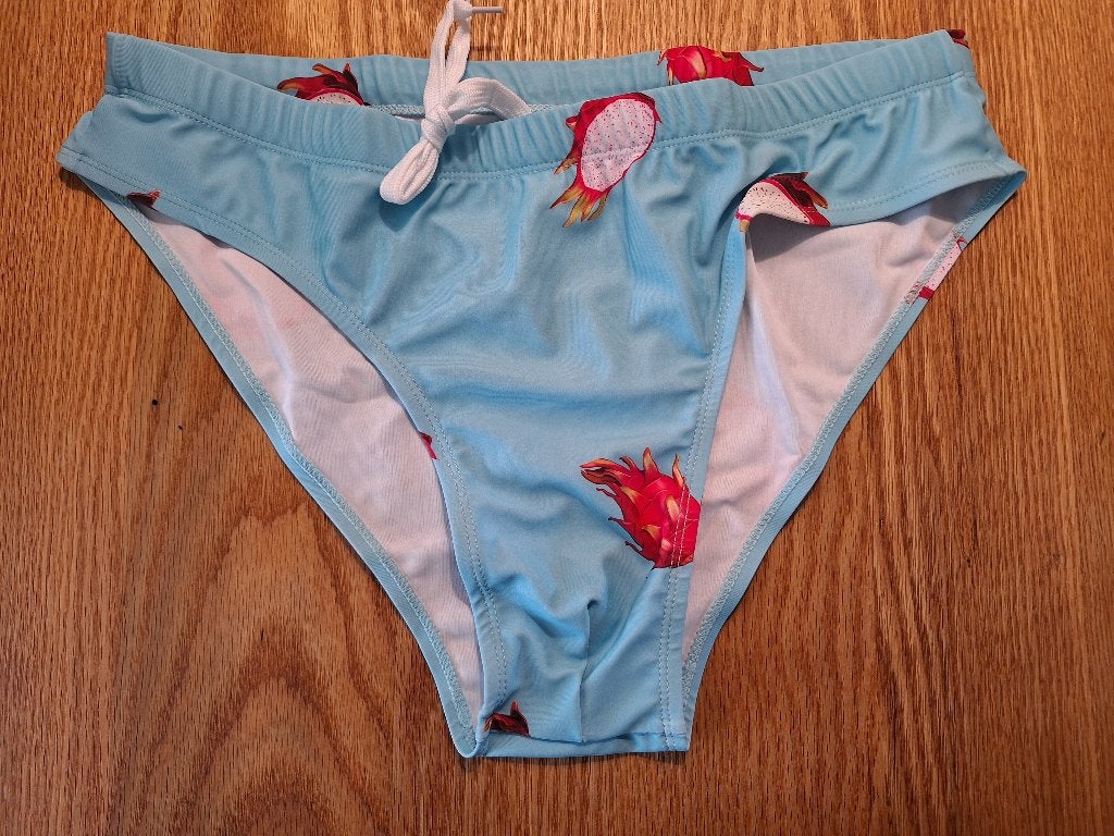 heren zwemslip maat L, Kleding | Heren, Badmode en Zwemkleding, Ophalen of Verzenden, Maat 52/54 (L), Overige kleuren, Zwemslip