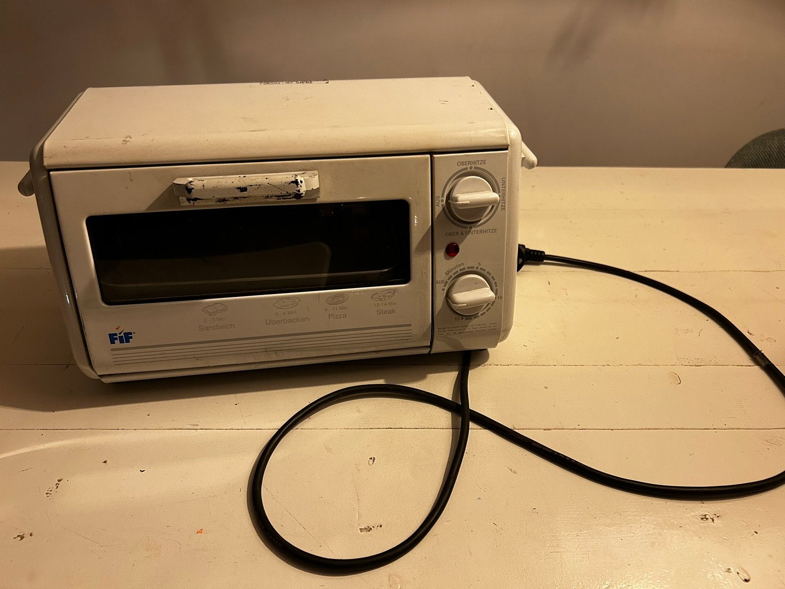 Compacte mini-oven van FIF - Ideaal voor de camping, Witgoed en Apparatuur, Ovens, Minder dan 45 cm, Ophalen of Verzenden, Vrijstaand