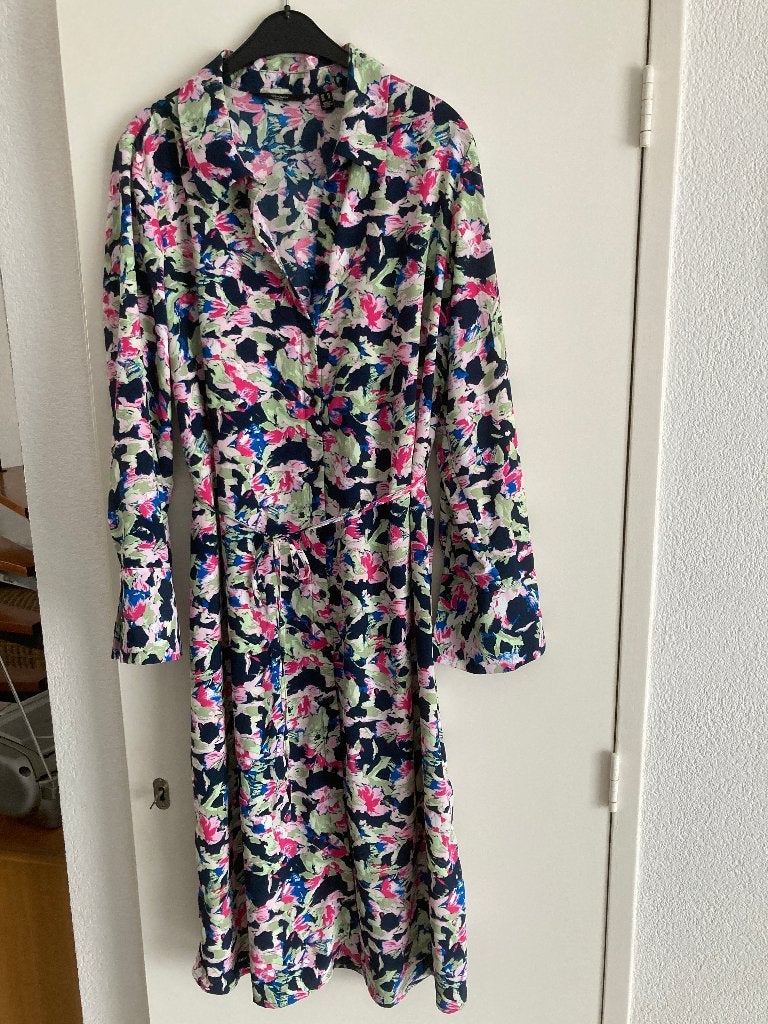 mooie nieuwe jurk van vero moda maat 46, Kleding | Dames, Vero Moda, Maat 46/48 (XL) of groter, Nieuw, Ophalen of Verzenden