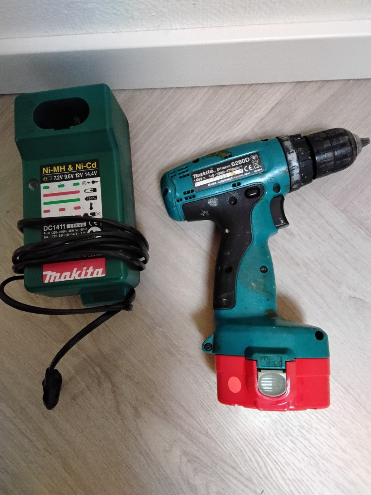makita machine, Ophalen of Verzenden, Gebruikt, Boormachine