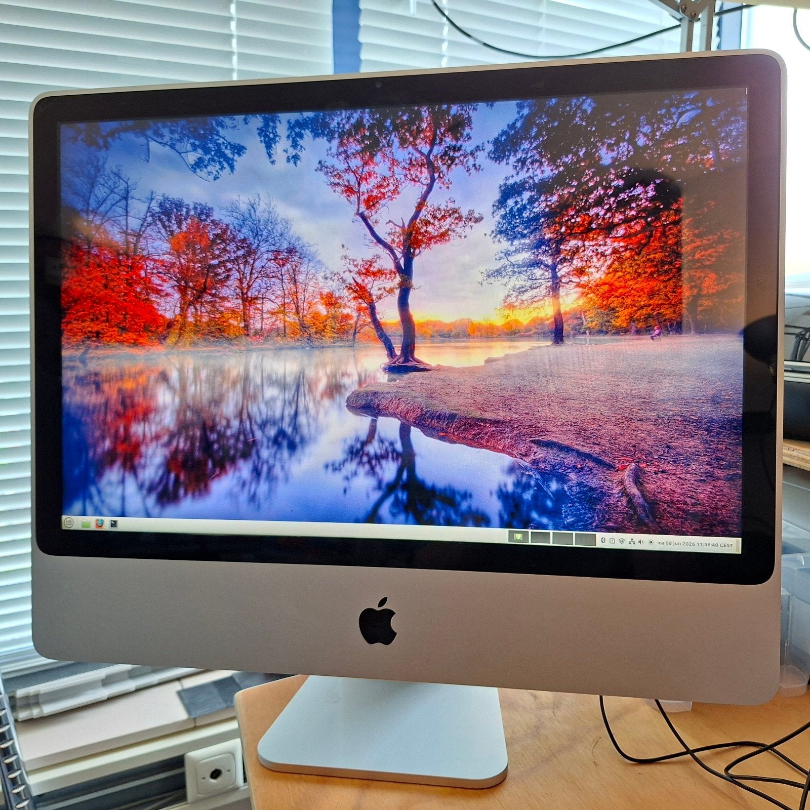 Apple iMac 8,1 / 24" (1920x1200) / 2,8 GHz / model A1225, Ophalen, 320GB, Gebruikt, 2 tot 3 Ghz