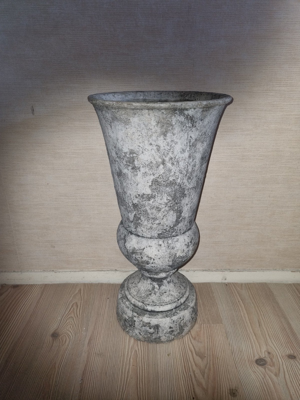Grote zware betonnen vaas / pot, Ophalen, Gebruikt, Overige kleuren, 50 cm