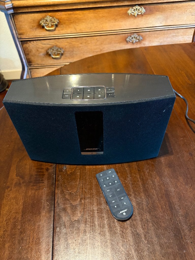 BOSE SOUNDTOUCH 20 WIFI MUZIEKSYSTEEM, Ophalen of Verzenden, Zo goed als nieuw, Radio