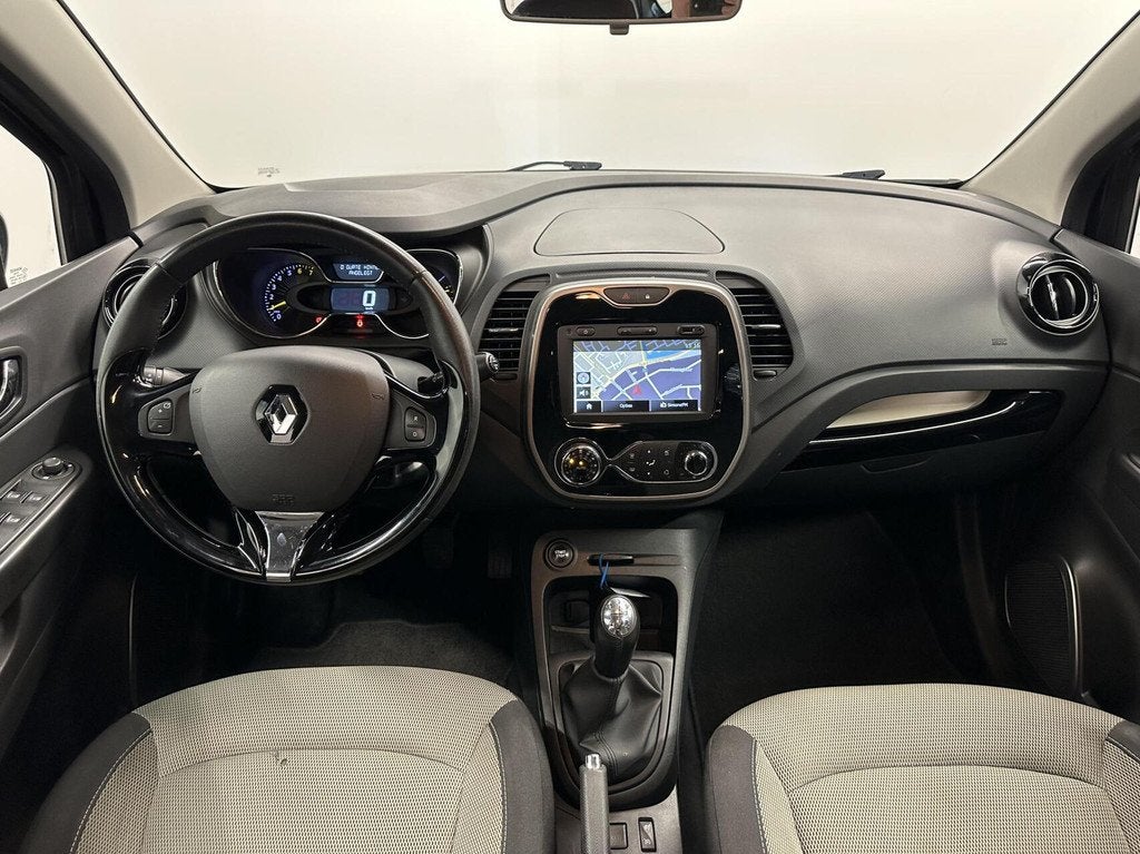 Renault Captur 0.9 TCe Authentique TREKHAAK NAVI ECC CRUISE, Auto's, Renault, Voorwielaandrijving, Stof, Gebruikt, Handgeschakeld