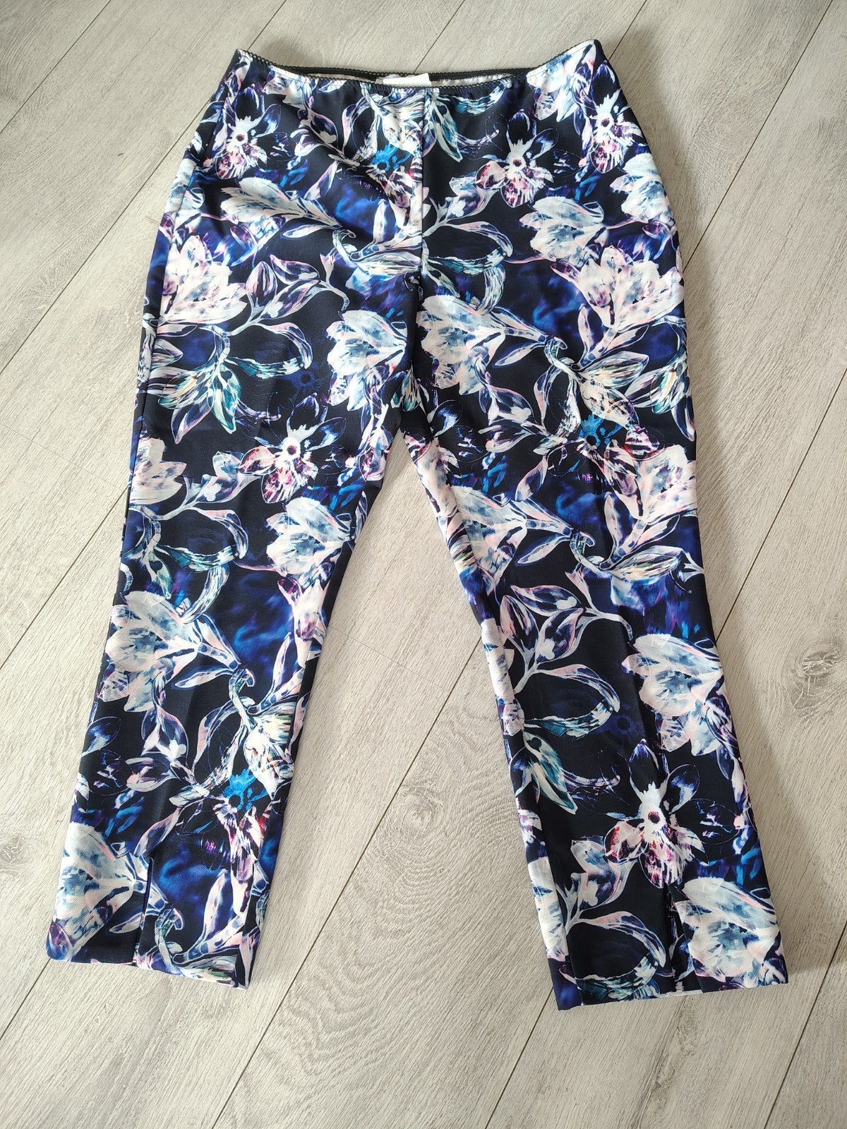 Joseph Ribkoff broek, NIEUW,maat 44, bloemenprint, Kleding | Dames, Broeken en Pantalons, Meerkleurig, Maat 42/44 (L), Joseph Ribkoff