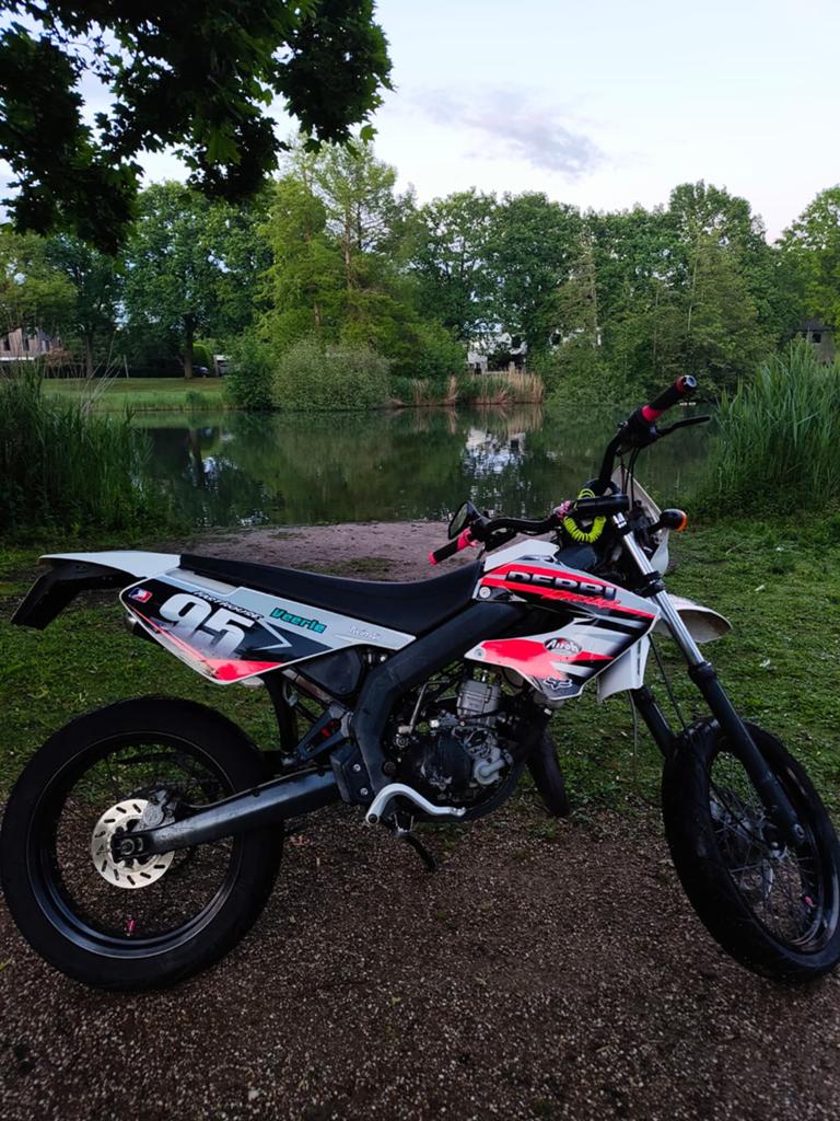 Derbi Senda SM 2012 (50cc), Fietsen en Brommers, Brommers | Derbi, Ophalen, 6 versnellingen, Gebruikt, 50 cc