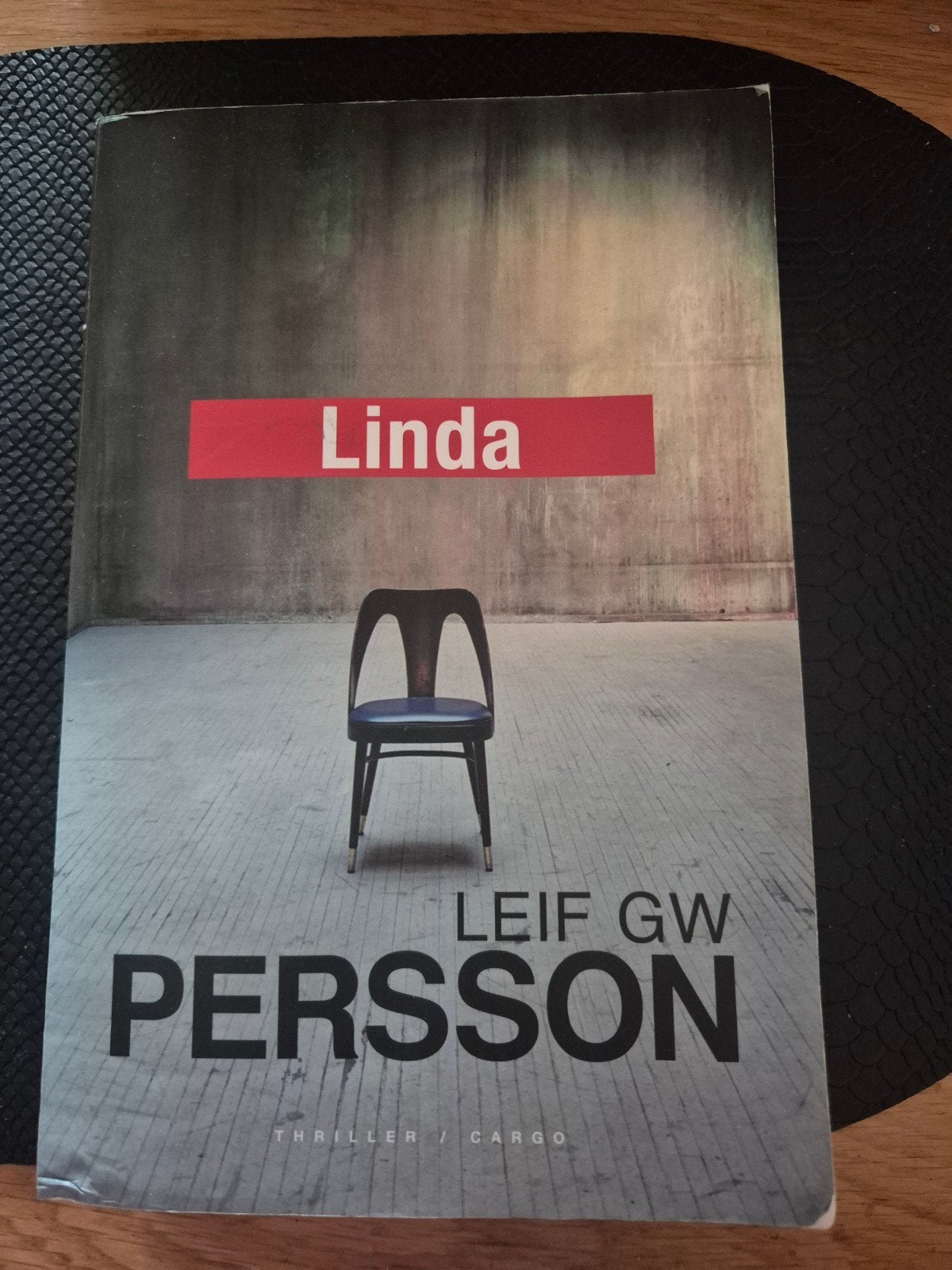 L.G.W. Persson - Linda, Boeken, Ophalen of Verzenden, Zo goed als nieuw, L.G.W. Persson
