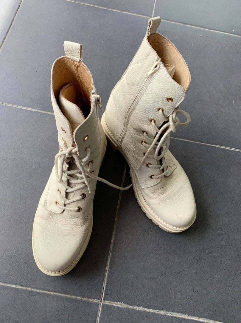 Leren manfield laarzen maat 40, Kleding | Dames, Schoenen, Wit, Lage of Enkellaarzen, Ophalen of Verzenden, Gedragen
