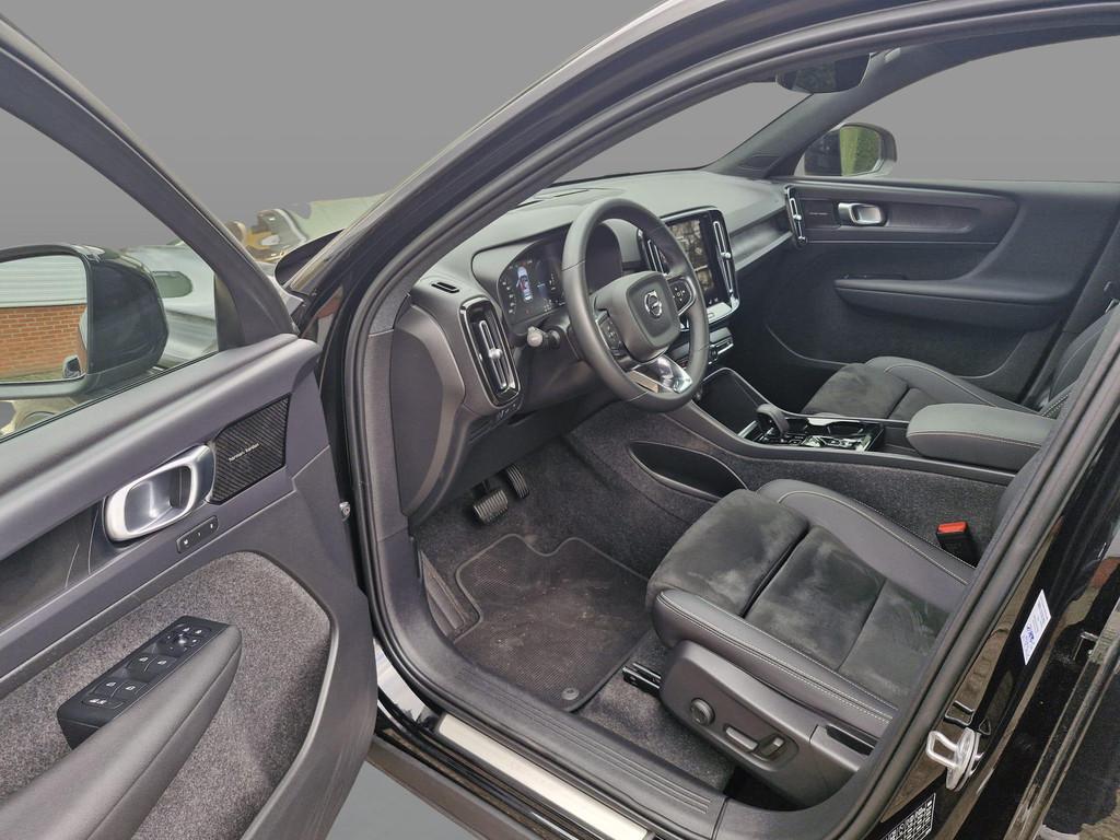 Volvo XC40 Plug-in Hybrid T4 Plus Dark | Nieuw model | Achte, Auto's, 12 maanden, Stof, Euro 6, 1712 kg