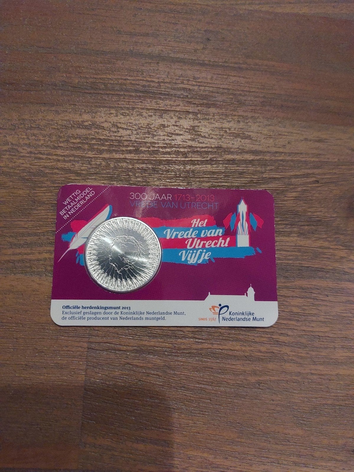 Dit is een Nederlandse herdenkingsmunt van 5 euro uit 2013, Postzegels en Munten, Munten | Nederland, Ophalen of Verzenden, Koningin Beatrix