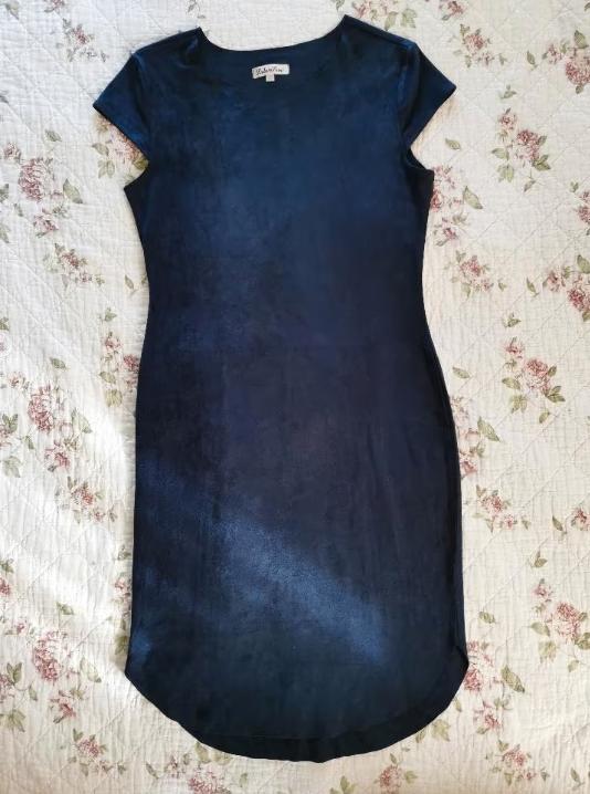 Nepsuéde donkerblauwe jurk. Merk: Lulu Love. Maat: L., Kleding | Dames, Blauw, Maat 42/44 (L), Ophalen of Verzenden, Zo goed als nieuw