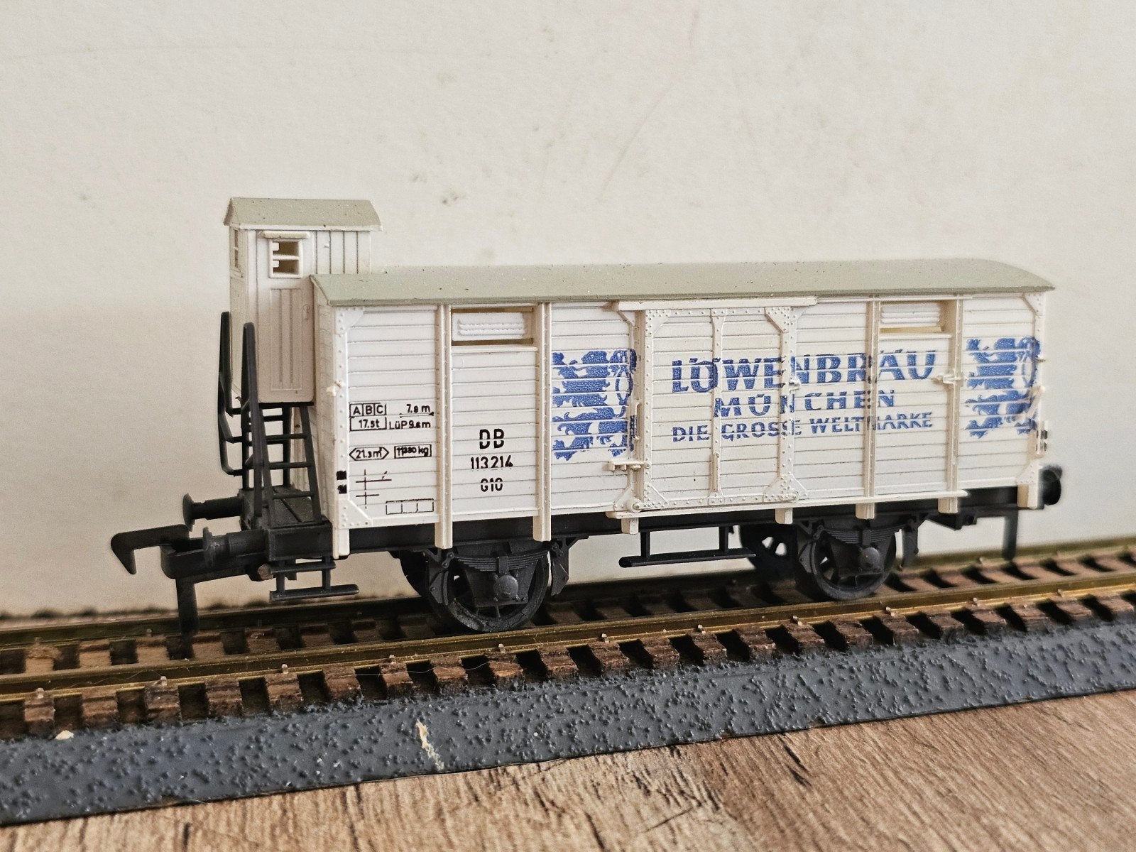 Piko H0 Koelwagen DB 'Löwenbräu München' - Modelspoor, Ophalen of Verzenden