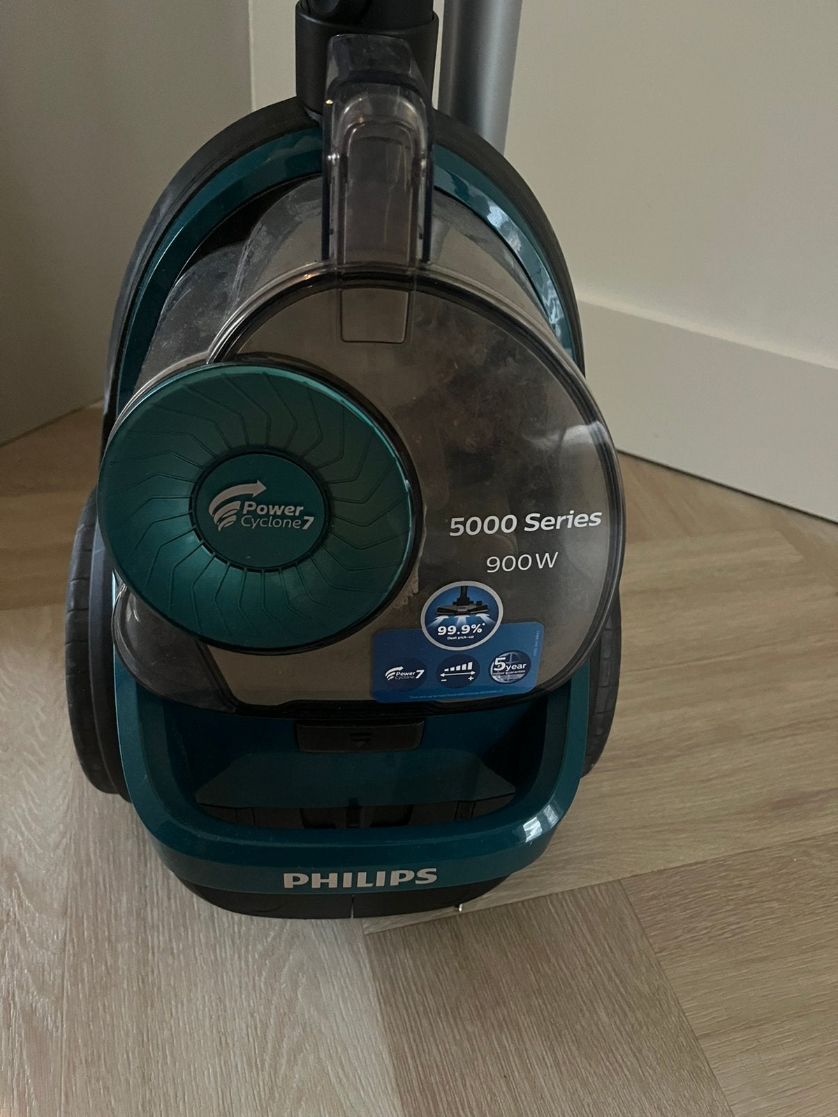 Philips vacuum cleaner, great condition, 1 year old., Ophalen of Verzenden, Zo goed als nieuw