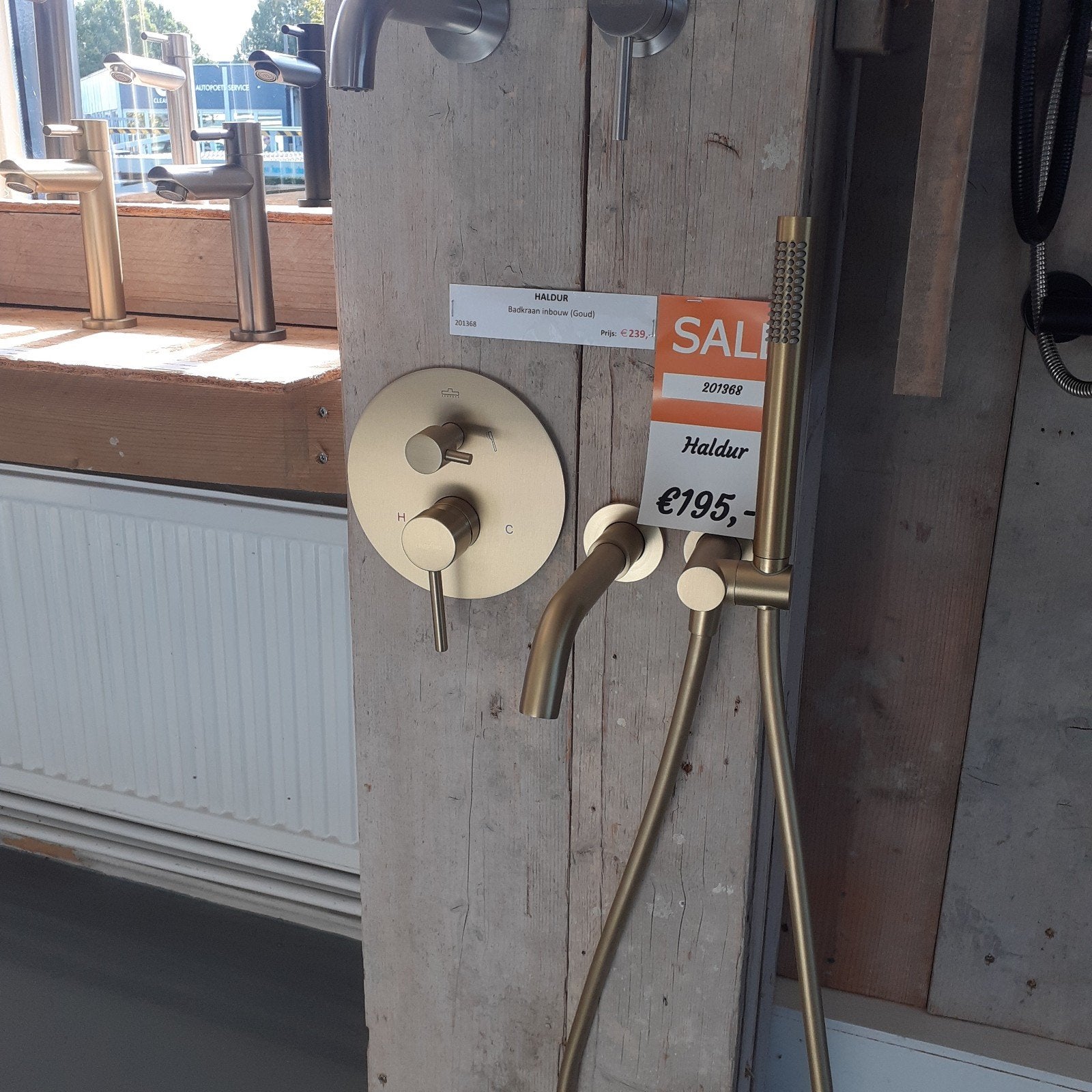 Inbouw badkraan, goud, handdouche, ronde afwerking, Haldur