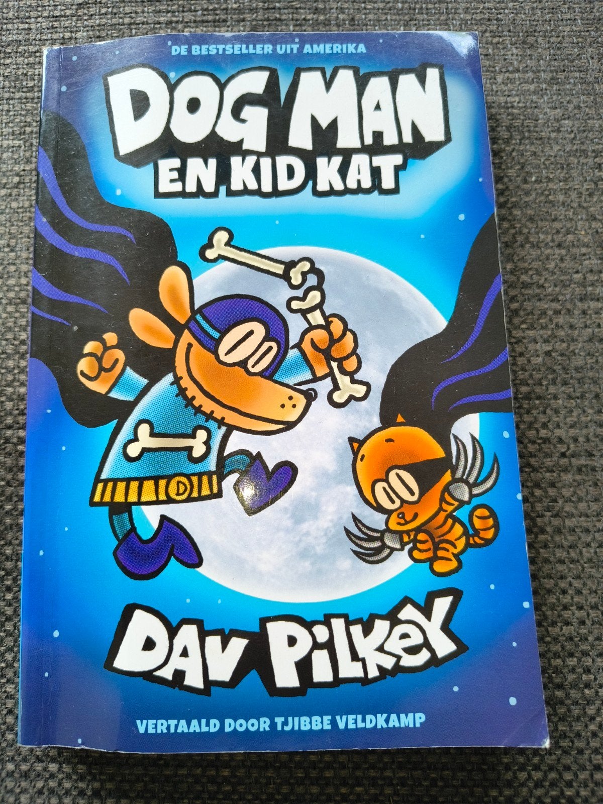Dog man, en kid kat, Gelezen, Cartoons, Ophalen of Verzenden, Dav Pilkey