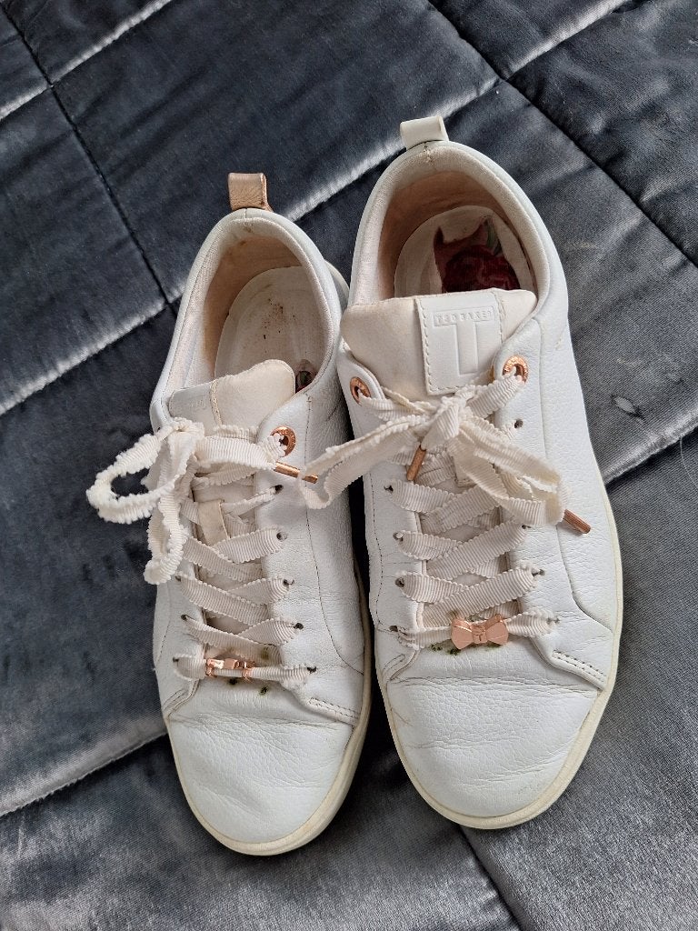 Witte sneakers mt.38 ted baker in goede staat, Wit, Ophalen of Verzenden, Ted Baker, Sneakers of Gympen