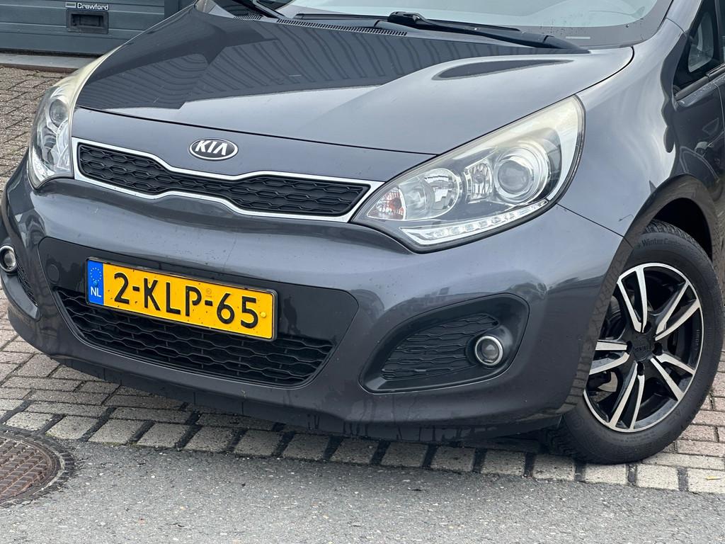 Kia Rio 1.2 CVVT Plus Pack, Auto's, Kia, Euro 5, Zwart, 4 cilinders, Origineel Nederlands