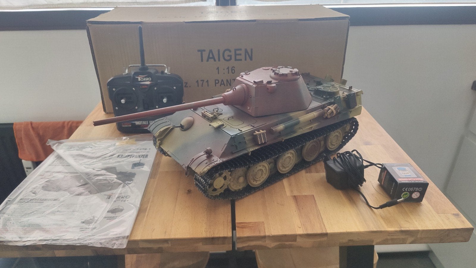 Panther Ausf. F 1:16 RC tank Torro Taigen, Hobby en Vrije tijd, Modelbouw | Radiografisch | Overige, Ophalen, Zo goed als nieuw