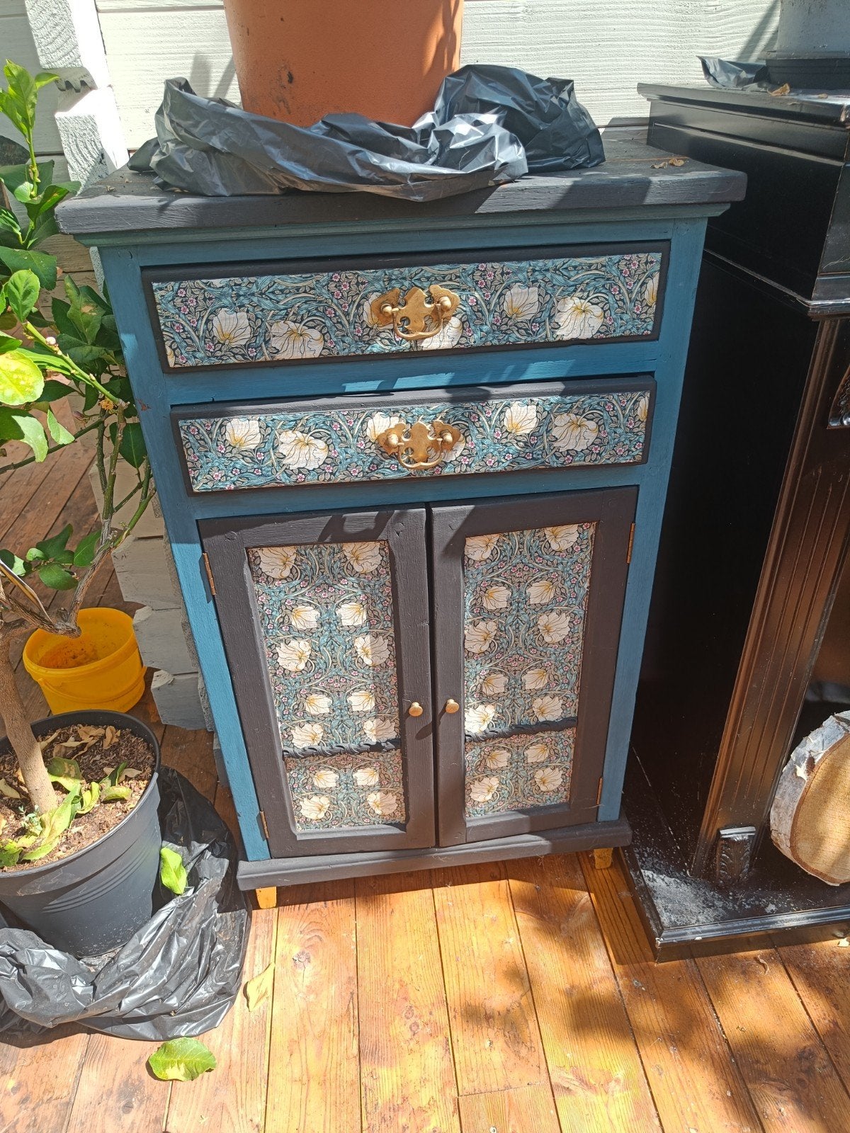 Uniek gerestyled kastje met bloemenpatroon, Ophalen of Verzenden