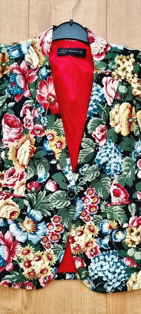 Vintage blazer met rozen van Zara!! (NIEUW!), Zara, Nieuw, Ophalen of Verzenden, Jasje