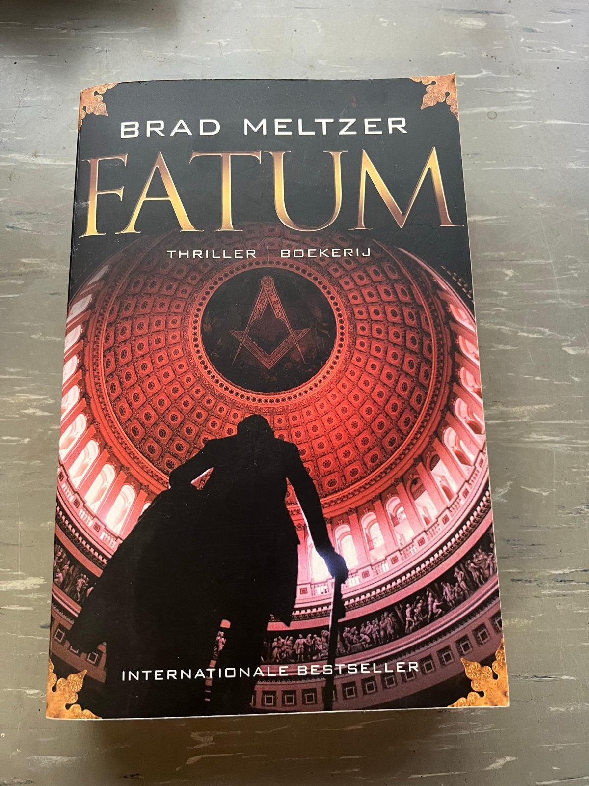 Fatum - Brad Meltzer - Thriller Boekerij, Ophalen of Verzenden, Gelezen, Wereld overig