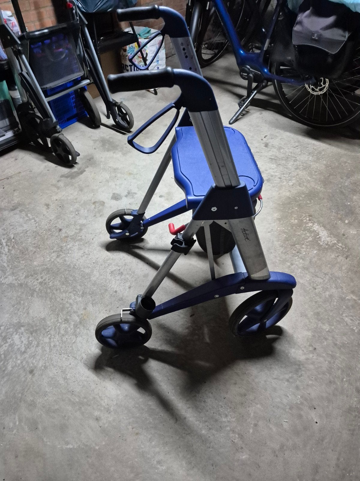 blauwe anwb rollator, Diversen, Rollators, Ophalen, Opvouwbaar, Gebruikt