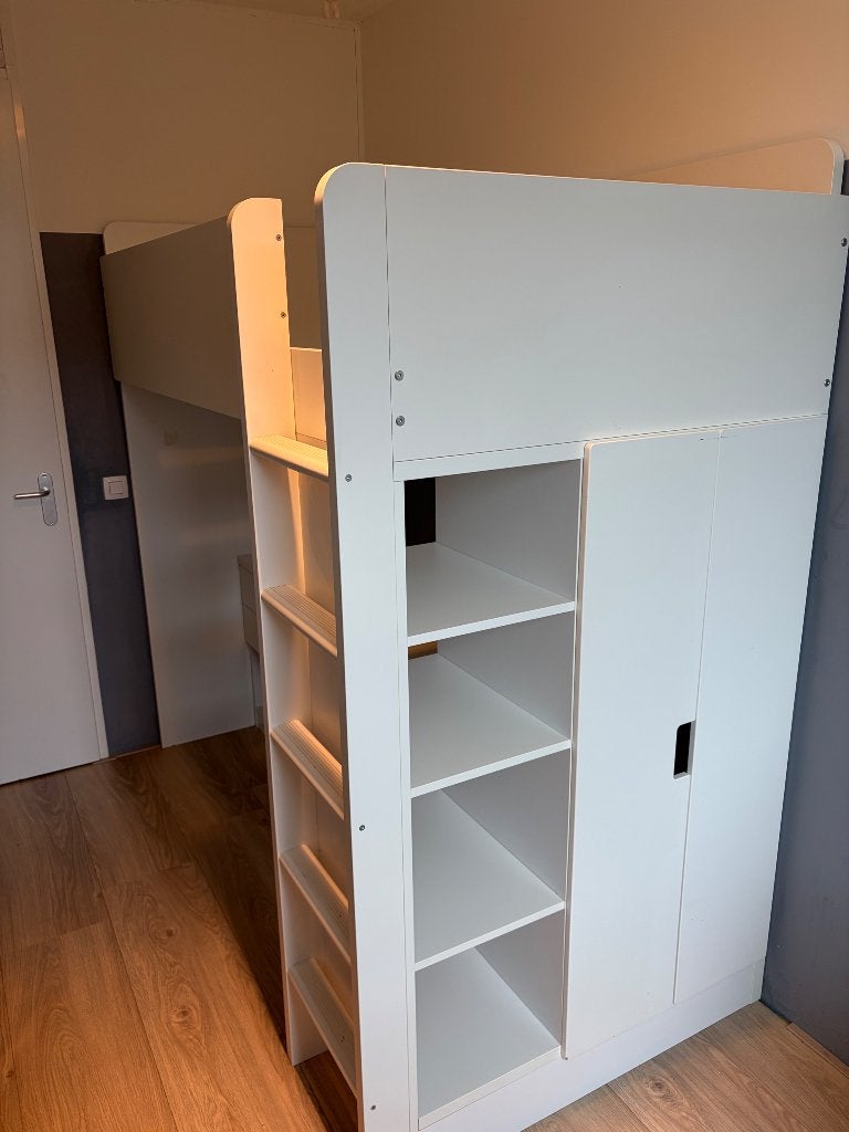 Hoogslaper IKEA met bureau, kast en laden type Smastad, Ophalen, Gebruikt, Eenpersoons, 200 cm