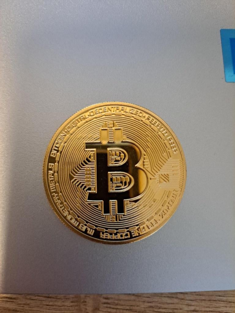 bitcoin munt, Ophalen of Verzenden, Goud